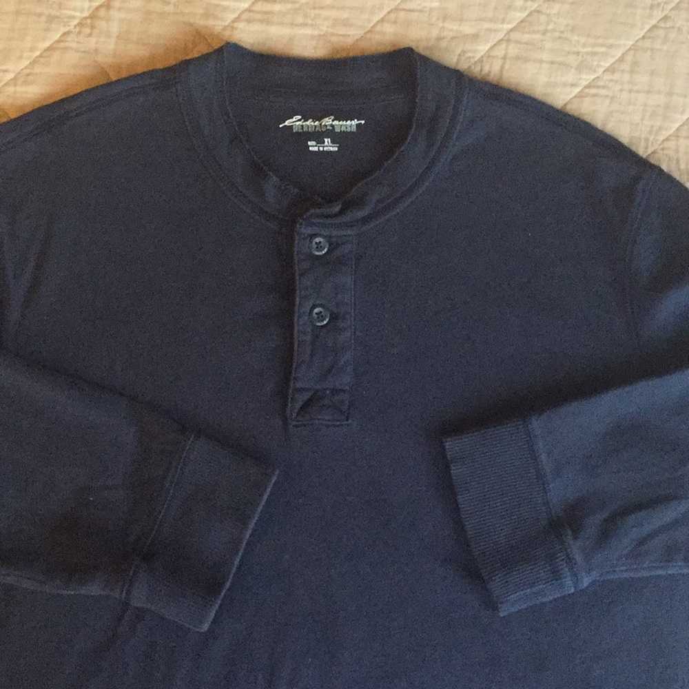 Men’s Eddie Bauer Henley